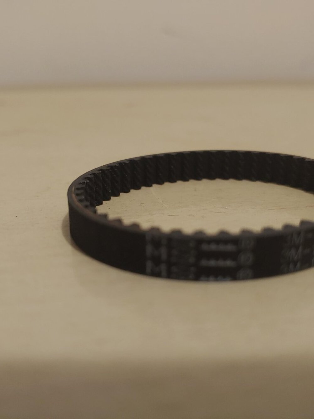 Hoover FH52000 FH52000G FH52001 FH52002 Brushroll Motor BELT # 3M-144-6 -OEM